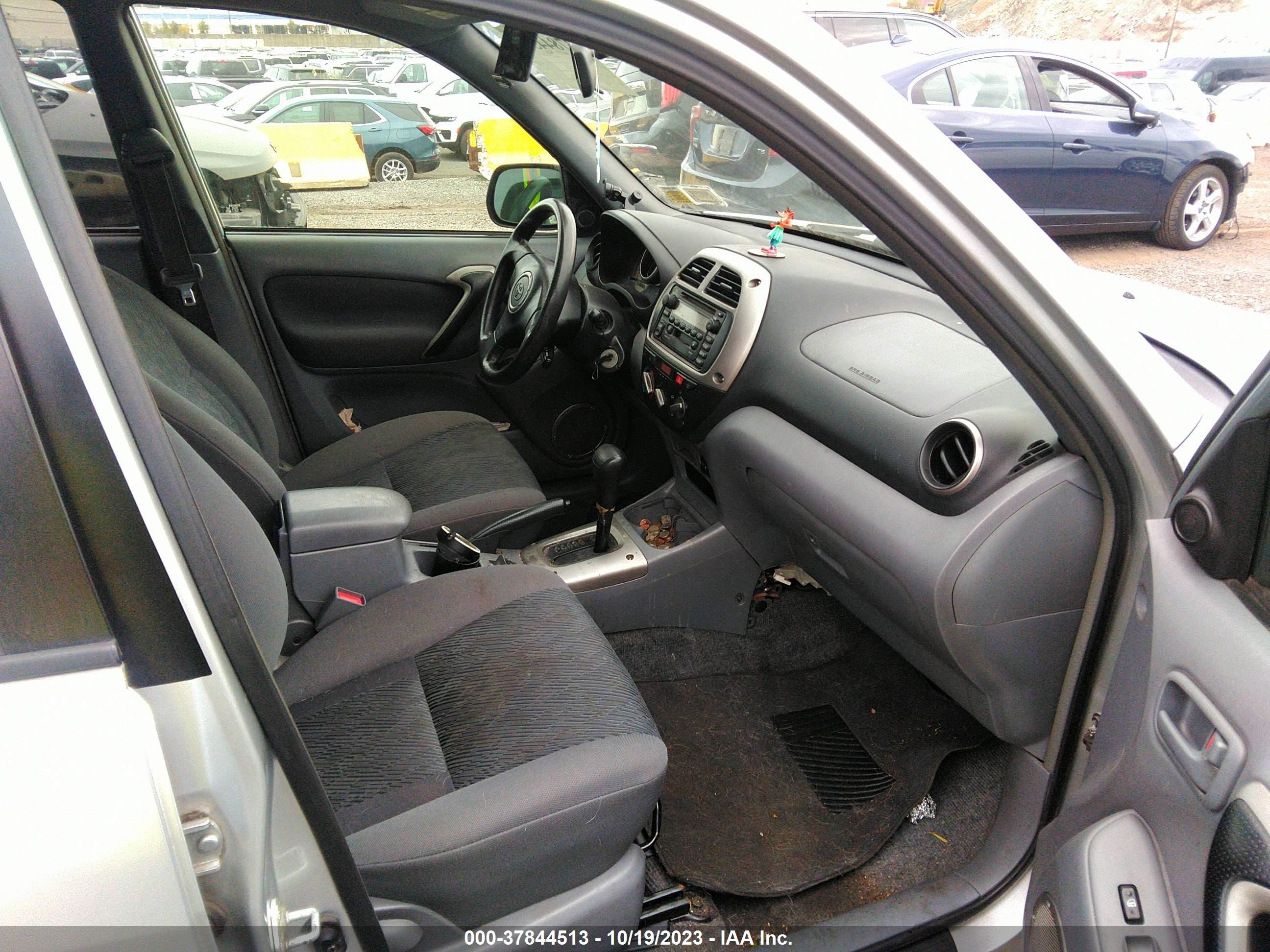 Photo 4 VIN: JTEGH20V210041175 - TOYOTA RAV 4 