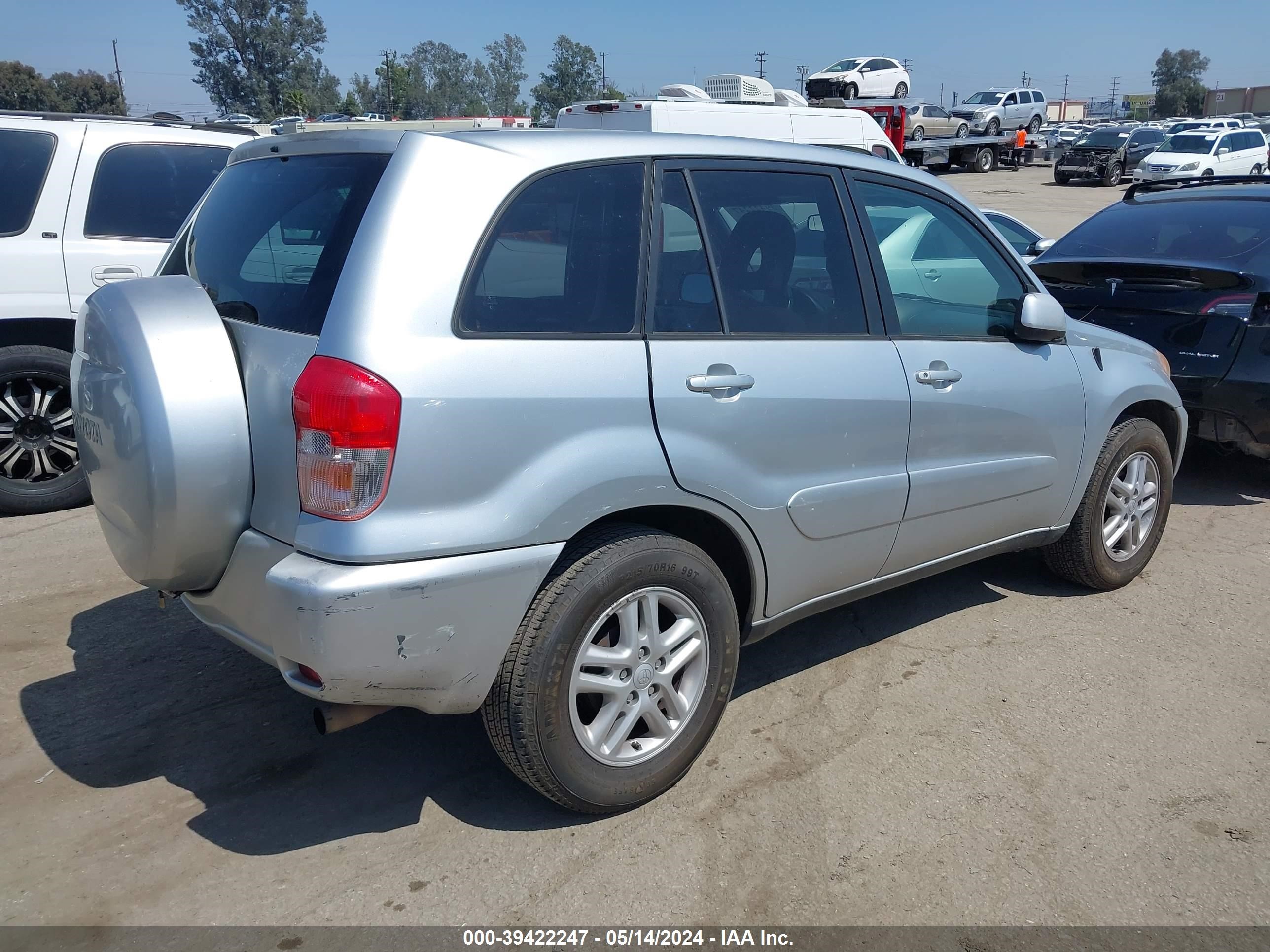 Photo 3 VIN: JTEGH20V330093403 - TOYOTA RAV 4 