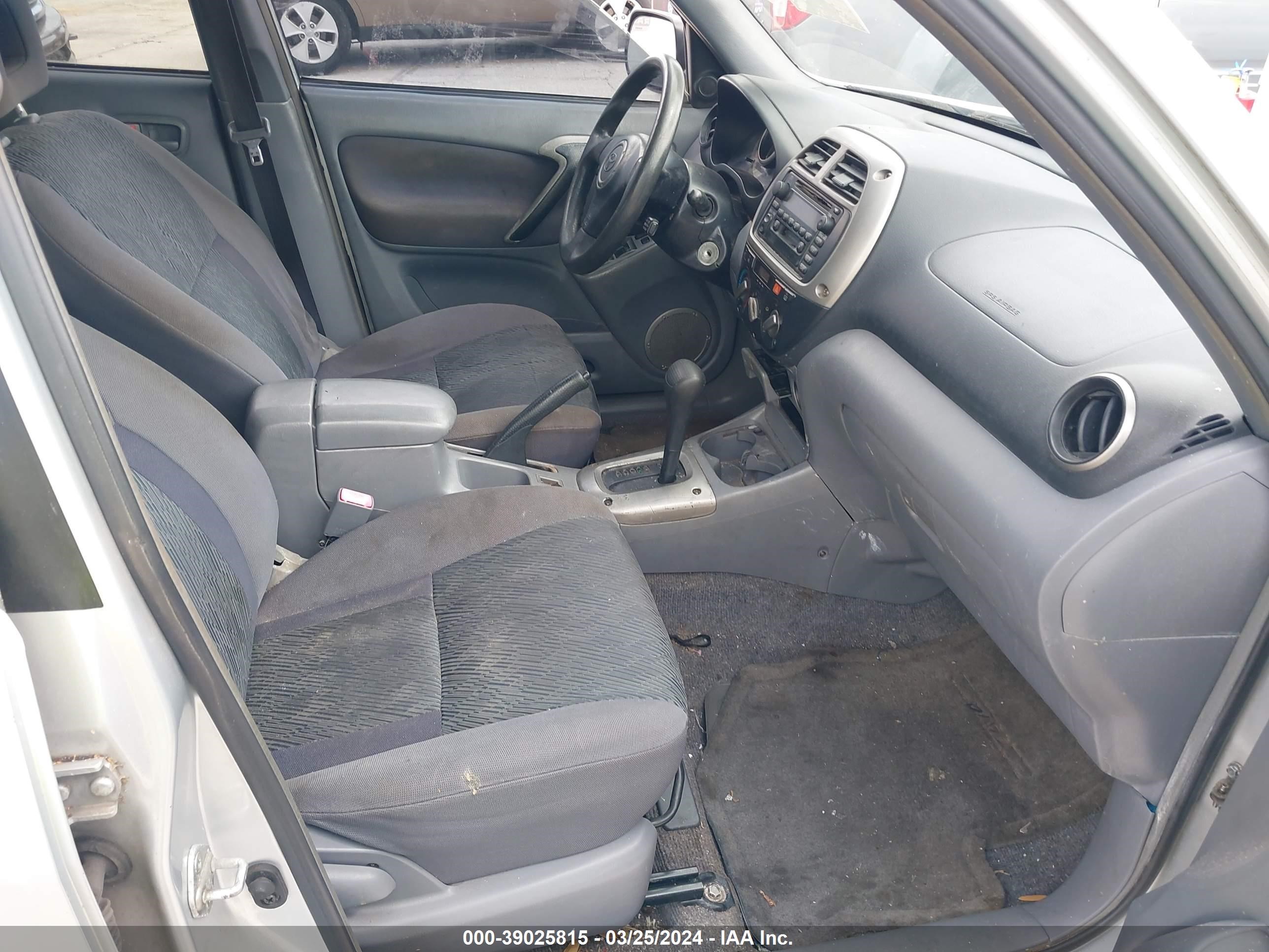 Photo 4 VIN: JTEGH20V520055556 - TOYOTA RAV 4 