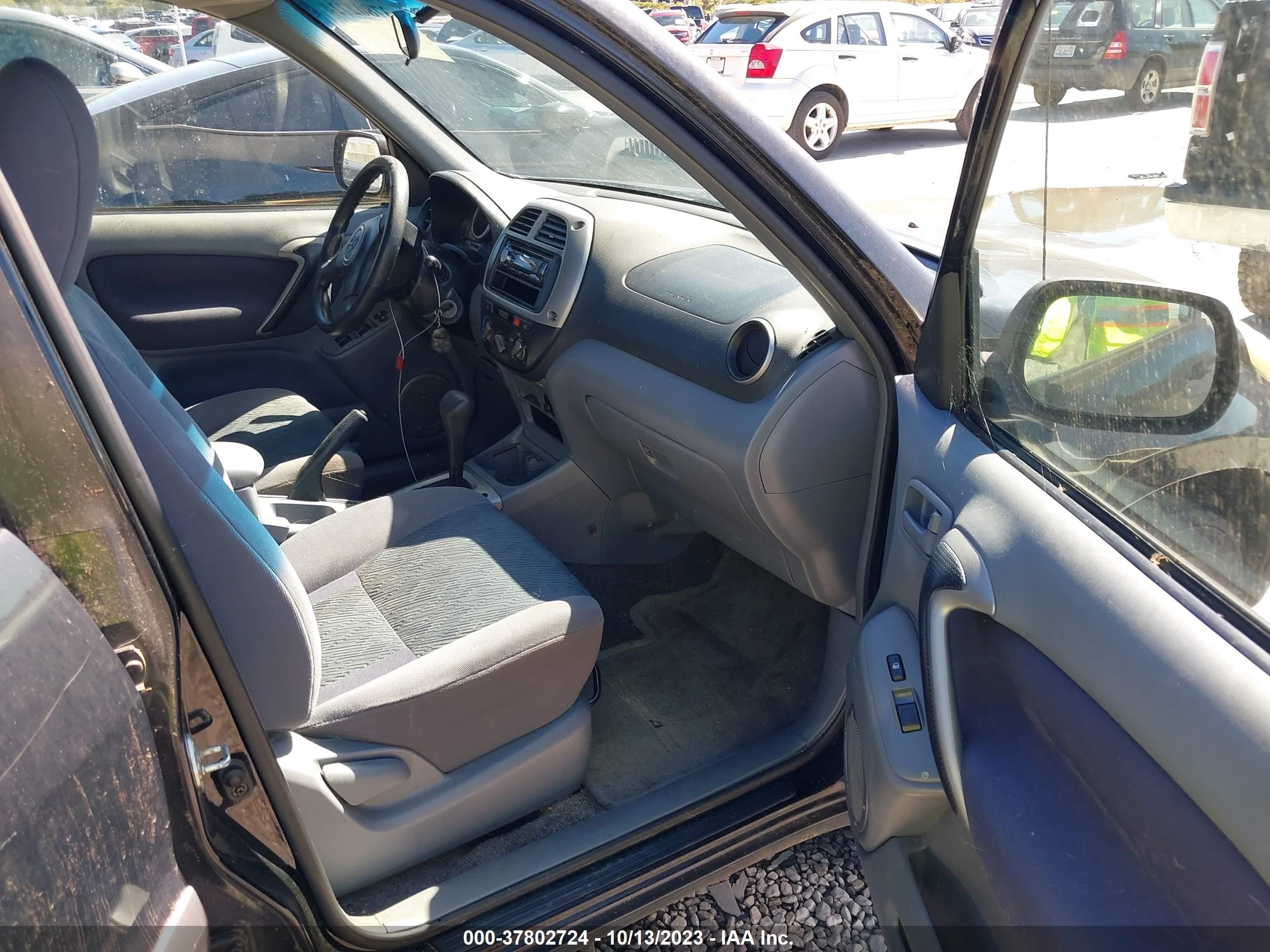 Photo 4 VIN: JTEGH20V530089756 - TOYOTA RAV 4 