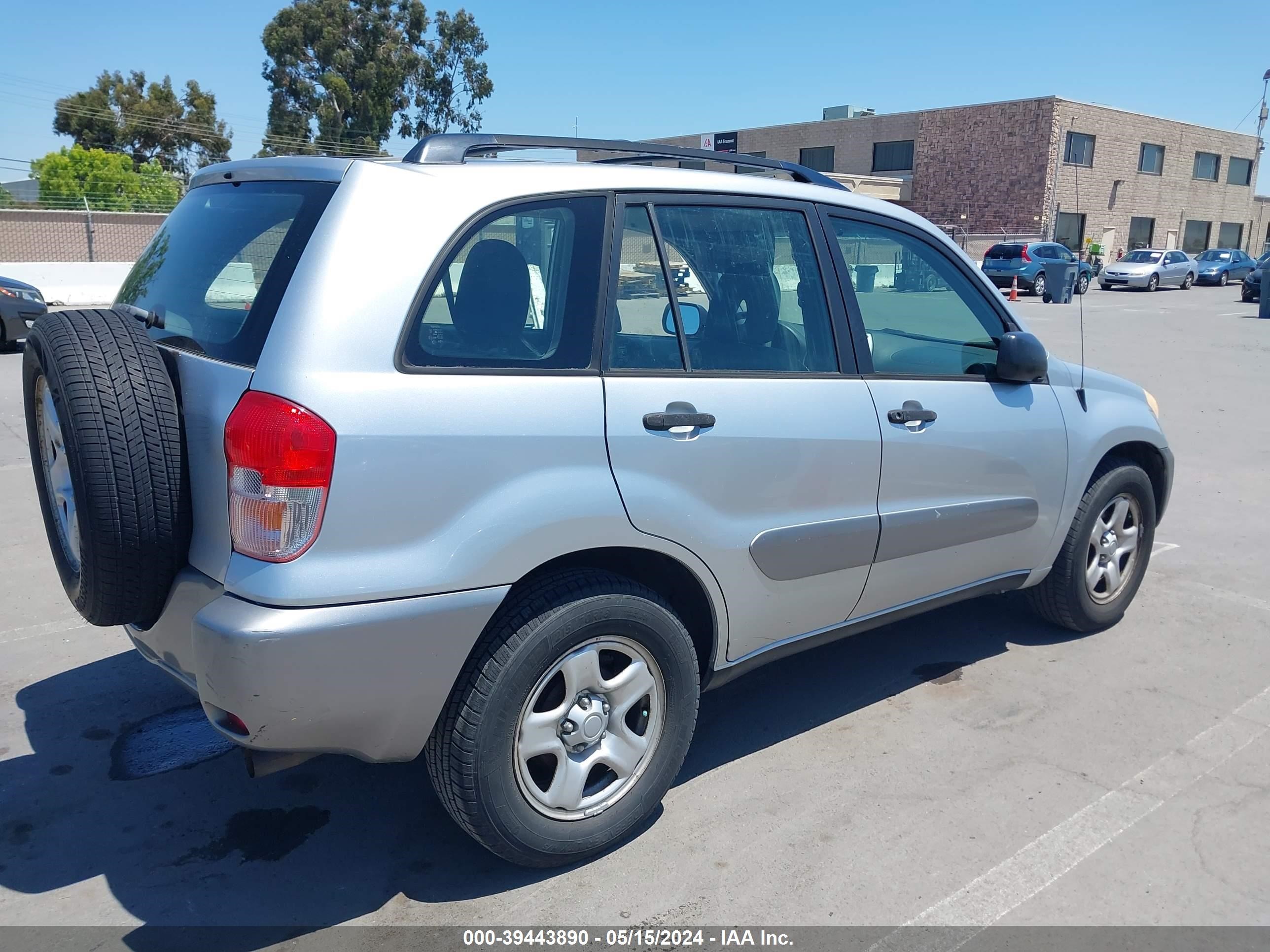 Photo 3 VIN: JTEGH20V730102426 - TOYOTA RAV 4 