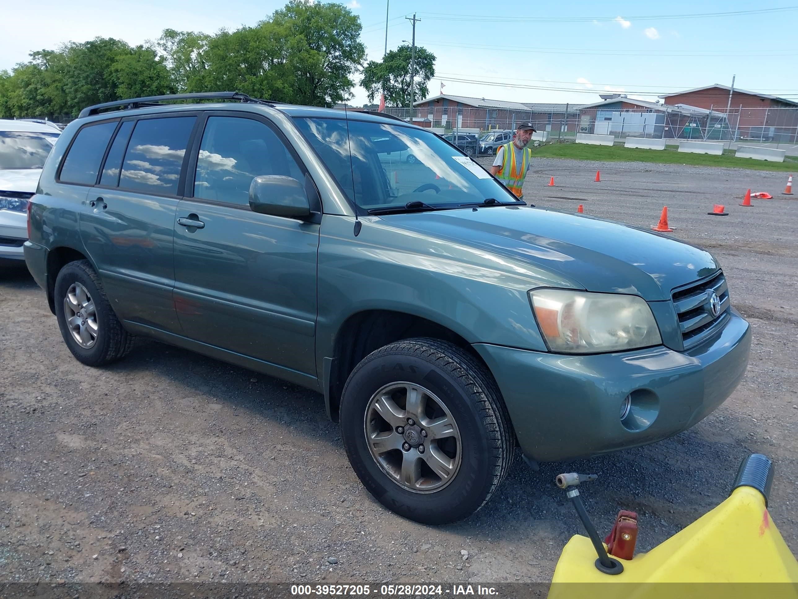 Photo 0 VIN: JTEGP21A850070250 - TOYOTA HIGHLANDER 