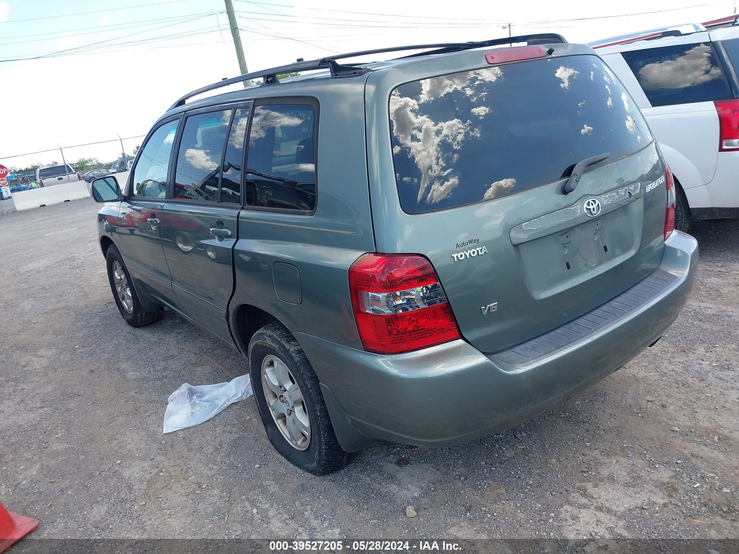 Photo 2 VIN: JTEGP21A850070250 - TOYOTA HIGHLANDER 