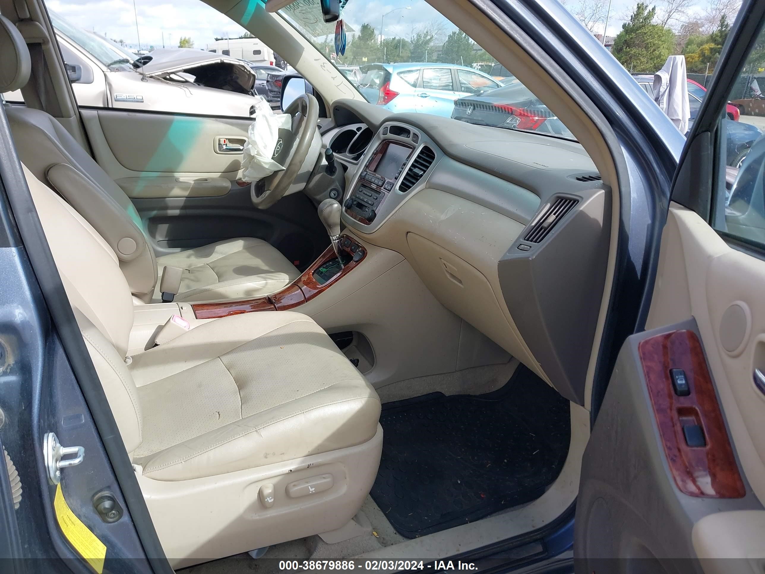 Photo 4 VIN: JTEGW21A570019634 - TOYOTA HIGHLANDER 