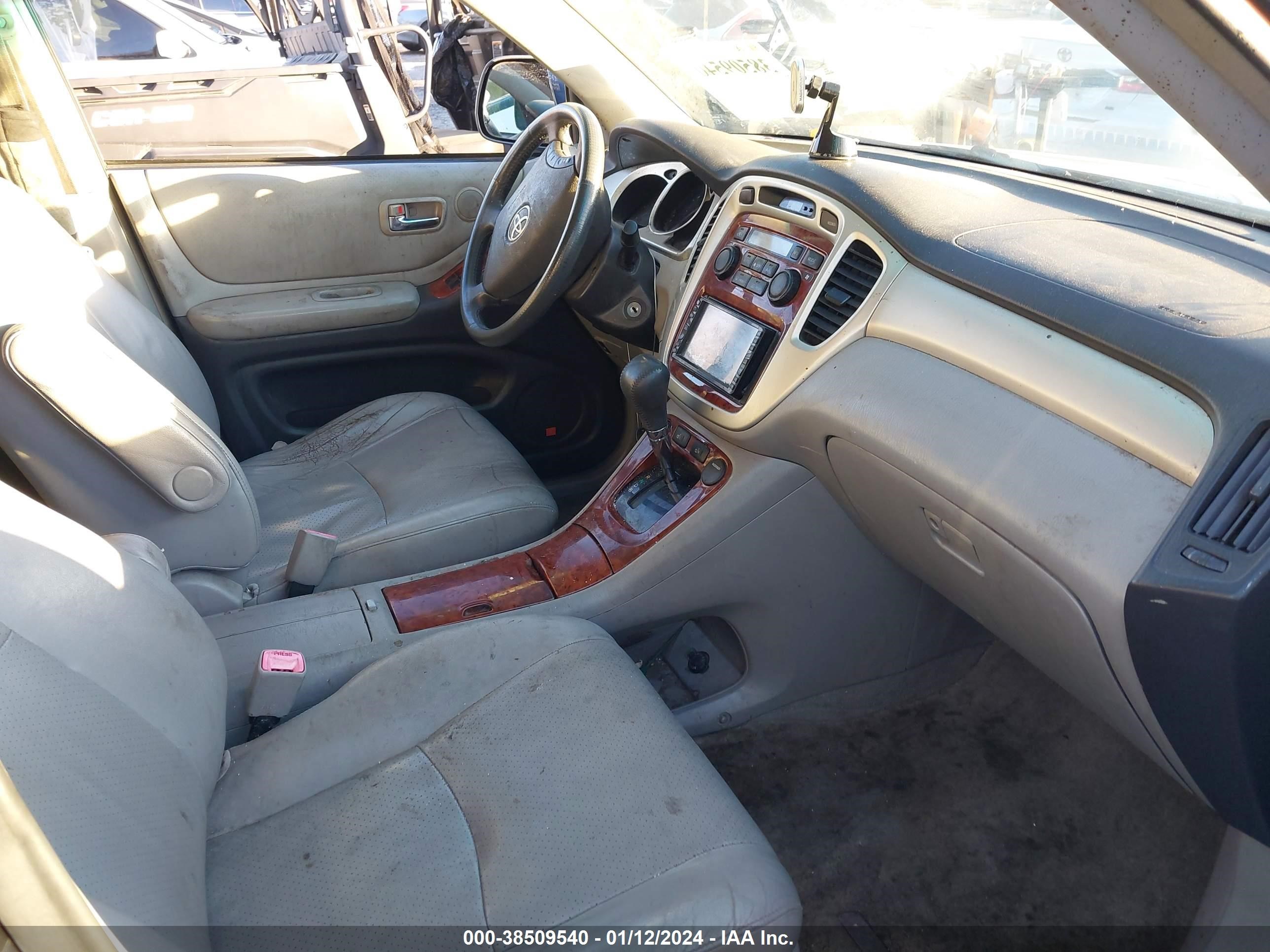 Photo 4 VIN: JTEGW21A570020363 - TOYOTA HIGHLANDER 