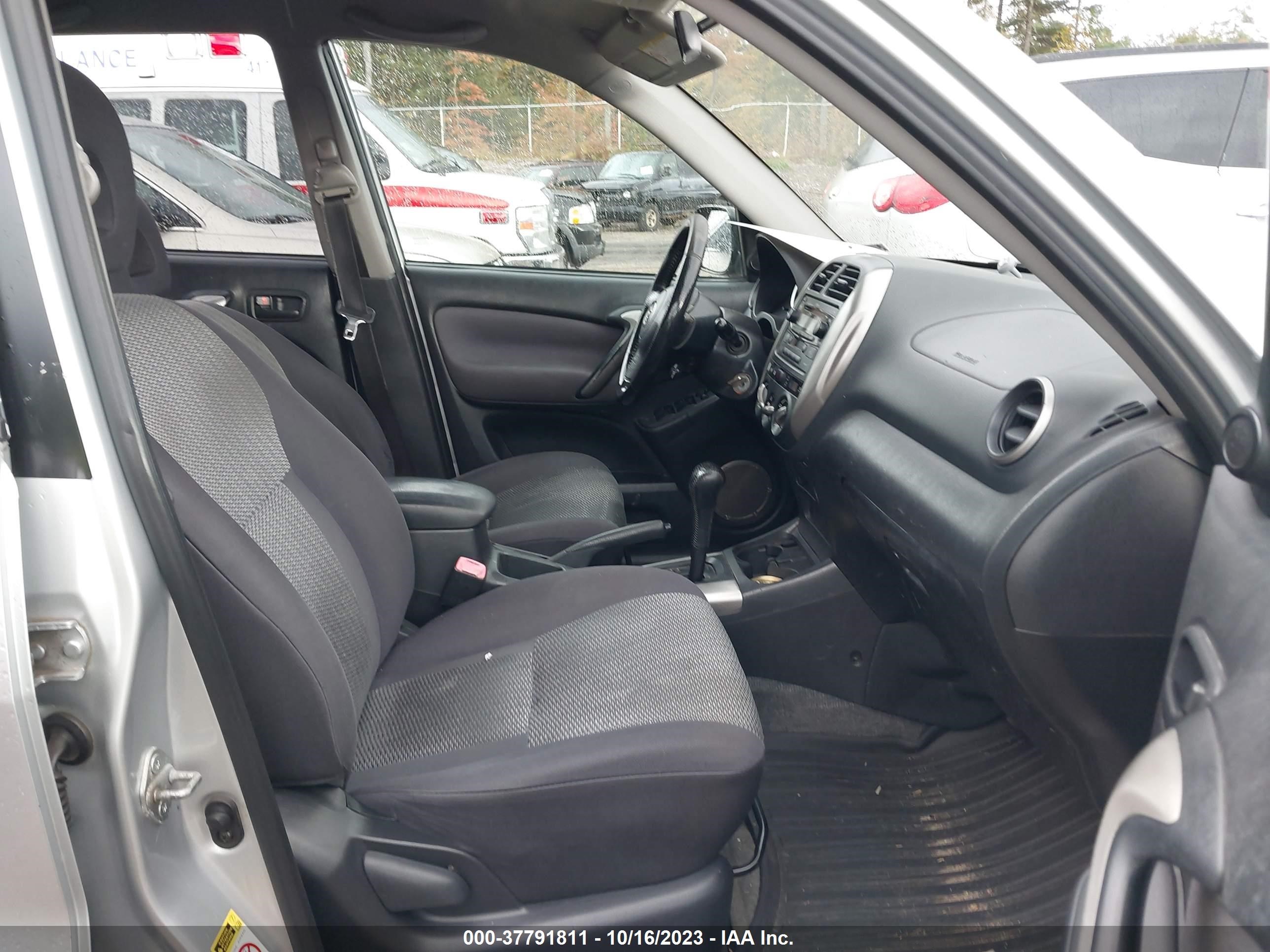 Photo 4 VIN: JTEHD20V050052956 - TOYOTA RAV 4 