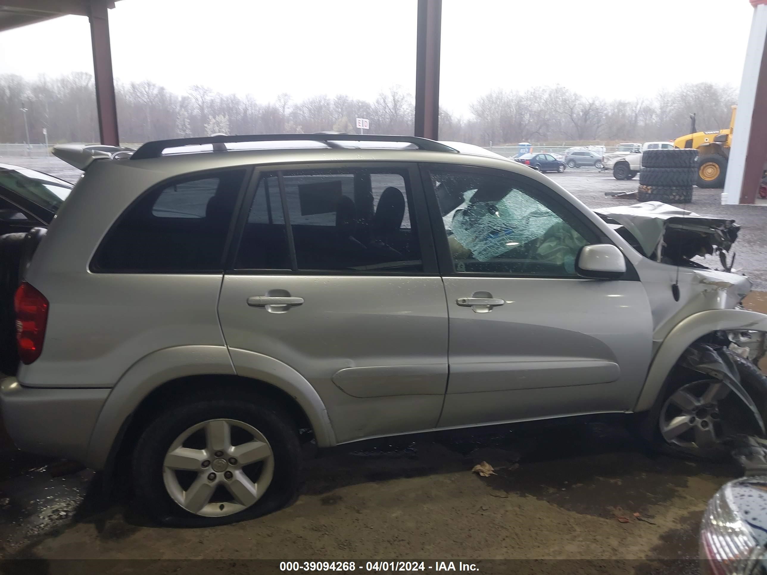 Photo 11 VIN: JTEHD20V356028227 - TOYOTA RAV 4 