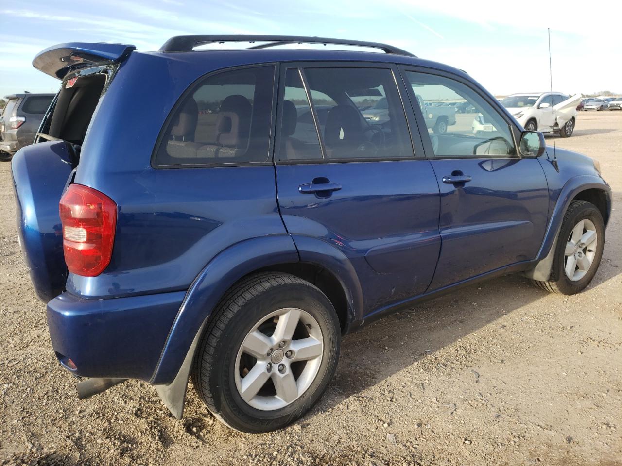 Photo 2 VIN: JTEHD20V446022046 - TOYOTA RAV 4 