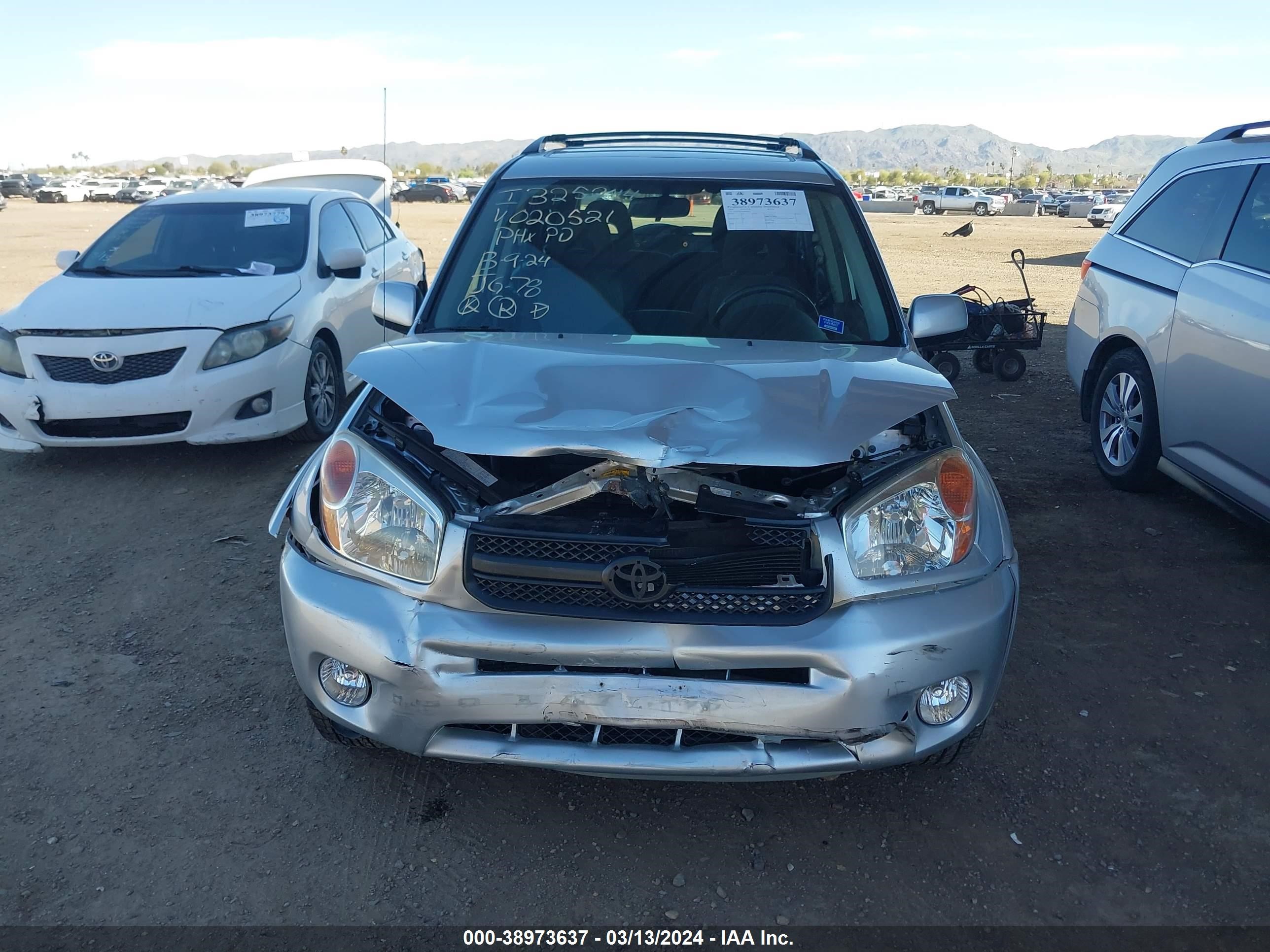 Photo 11 VIN: JTEHD20V540020521 - TOYOTA RAV 4 