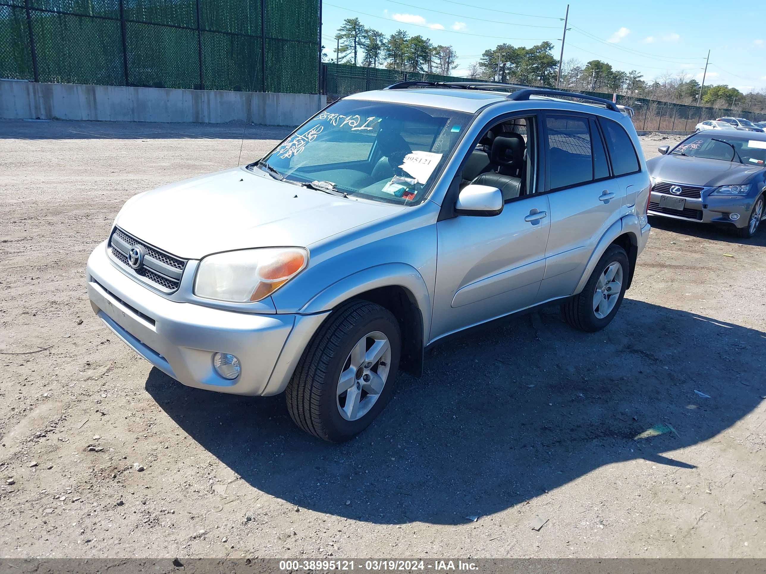 Photo 1 VIN: JTEHD20V656038055 - TOYOTA RAV 4 