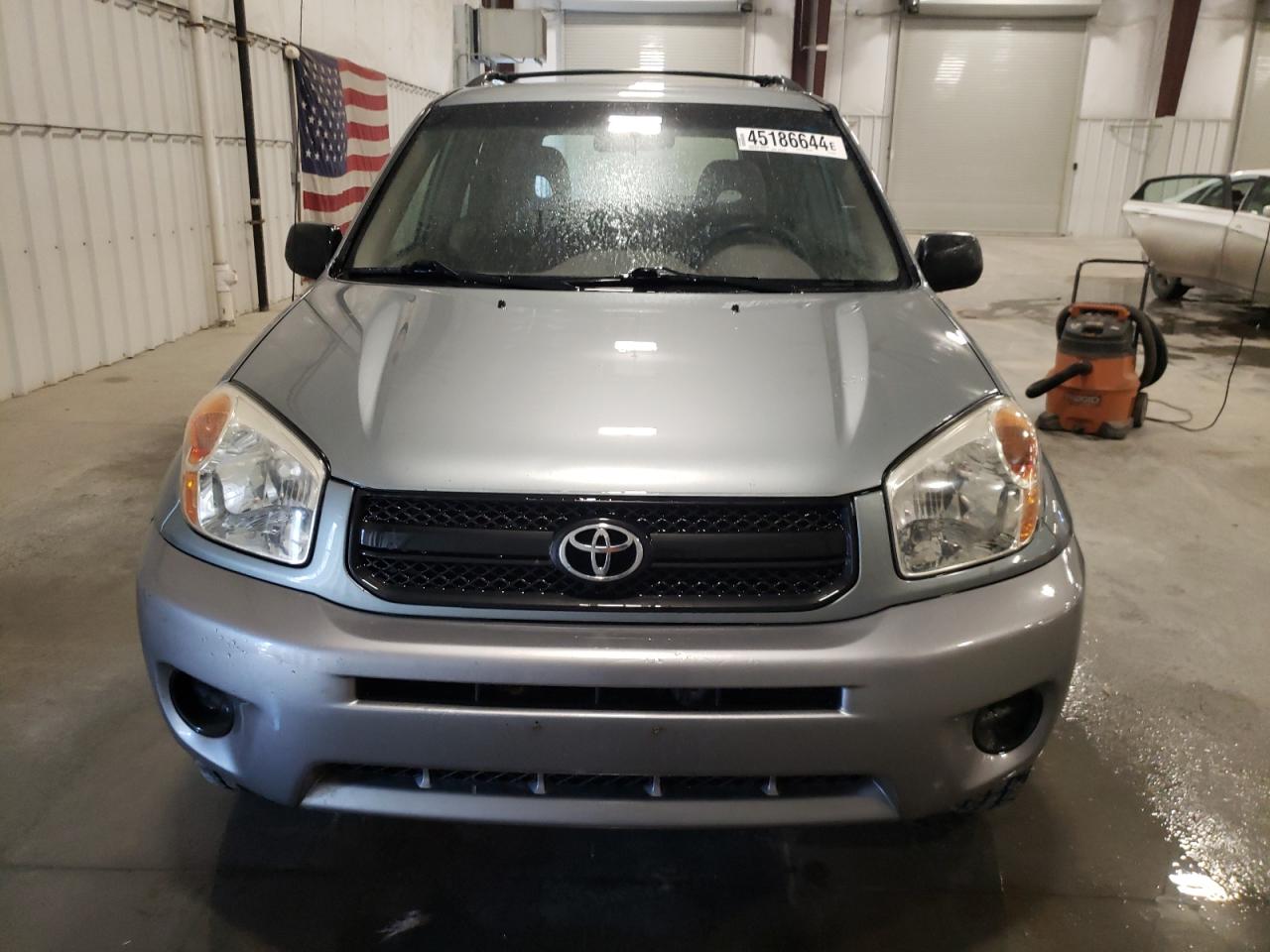 Photo 4 VIN: JTEHD20VX50057601 - TOYOTA RAV 4 