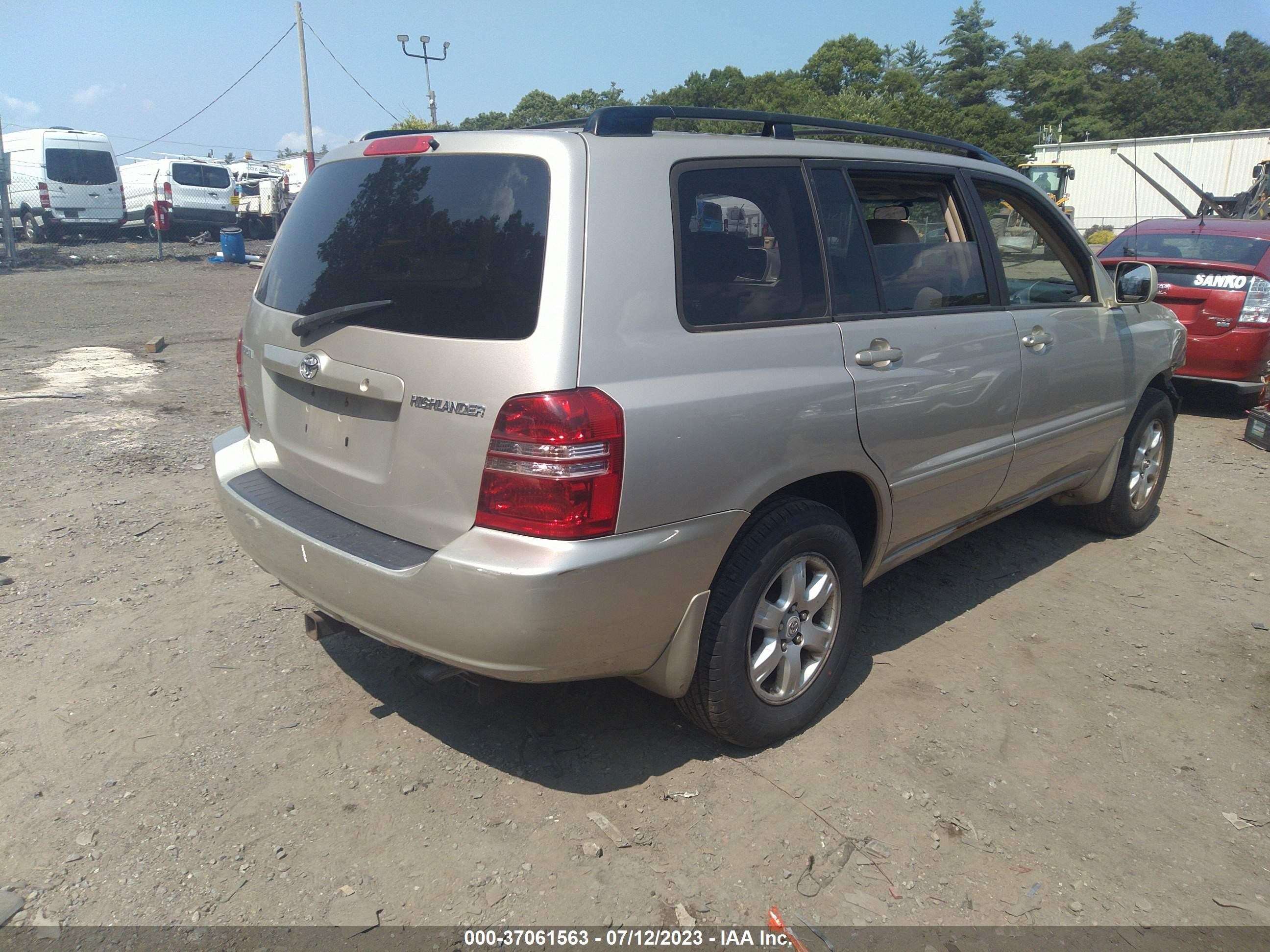 Photo 3 VIN: JTEHF21A020063814 - TOYOTA HIGHLANDER 