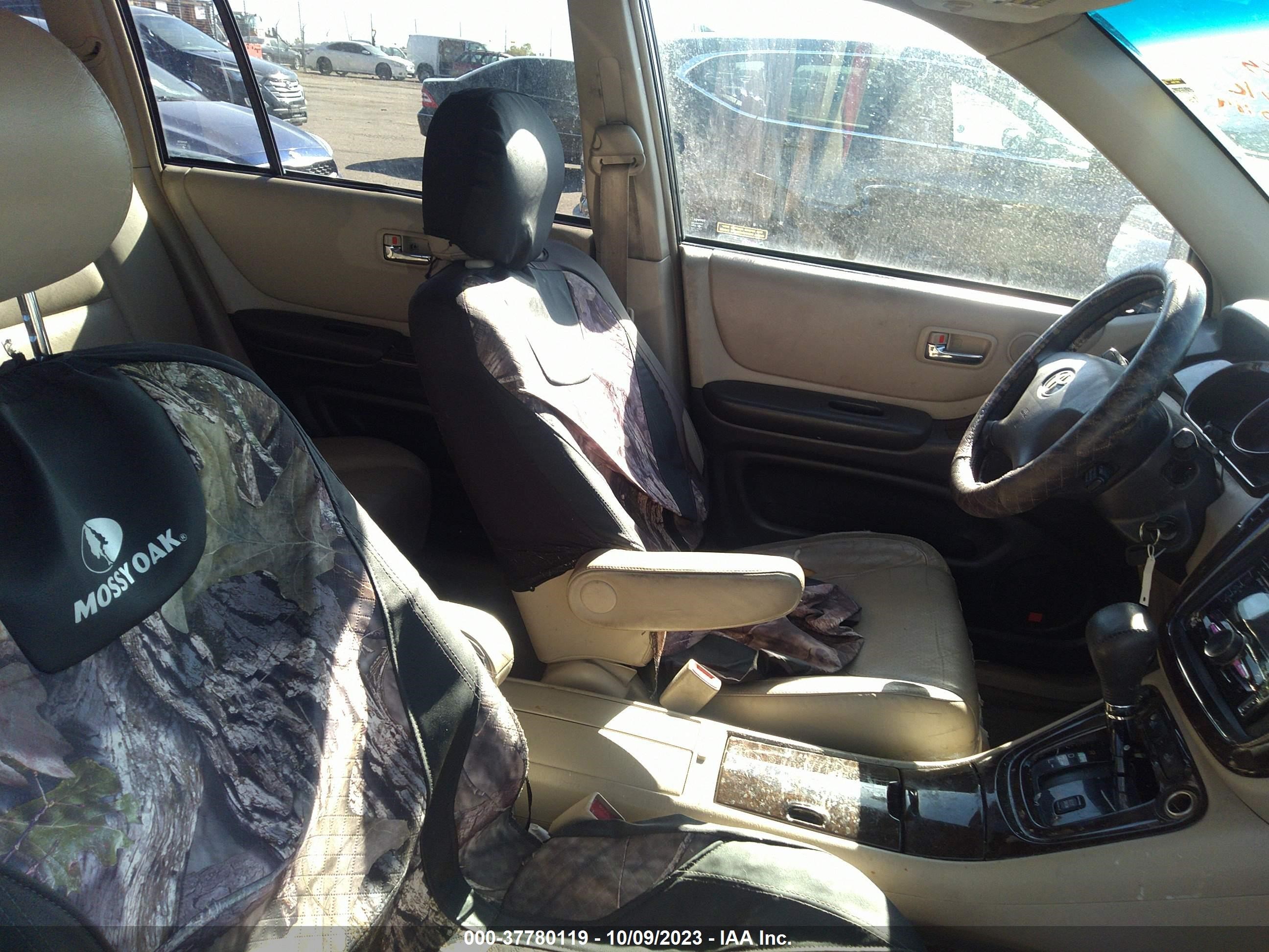 Photo 4 VIN: JTEHF21A030131031 - TOYOTA HIGHLANDER 