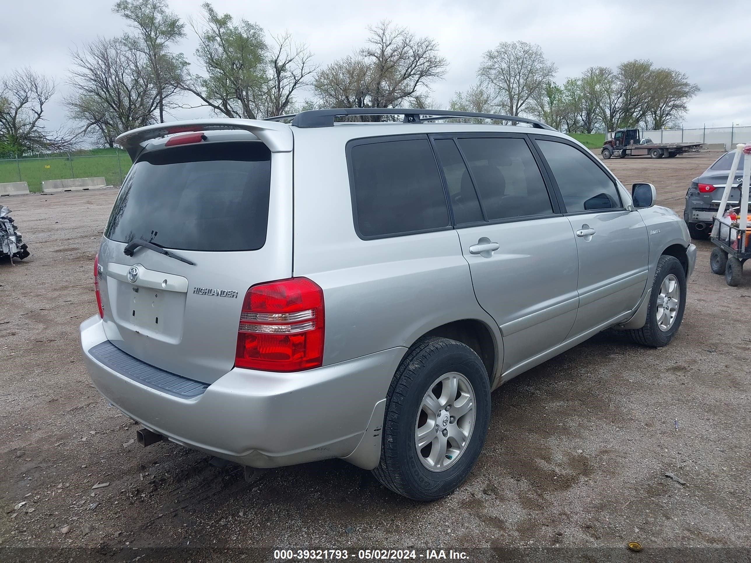 Photo 3 VIN: JTEHF21A310001970 - TOYOTA HIGHLANDER 