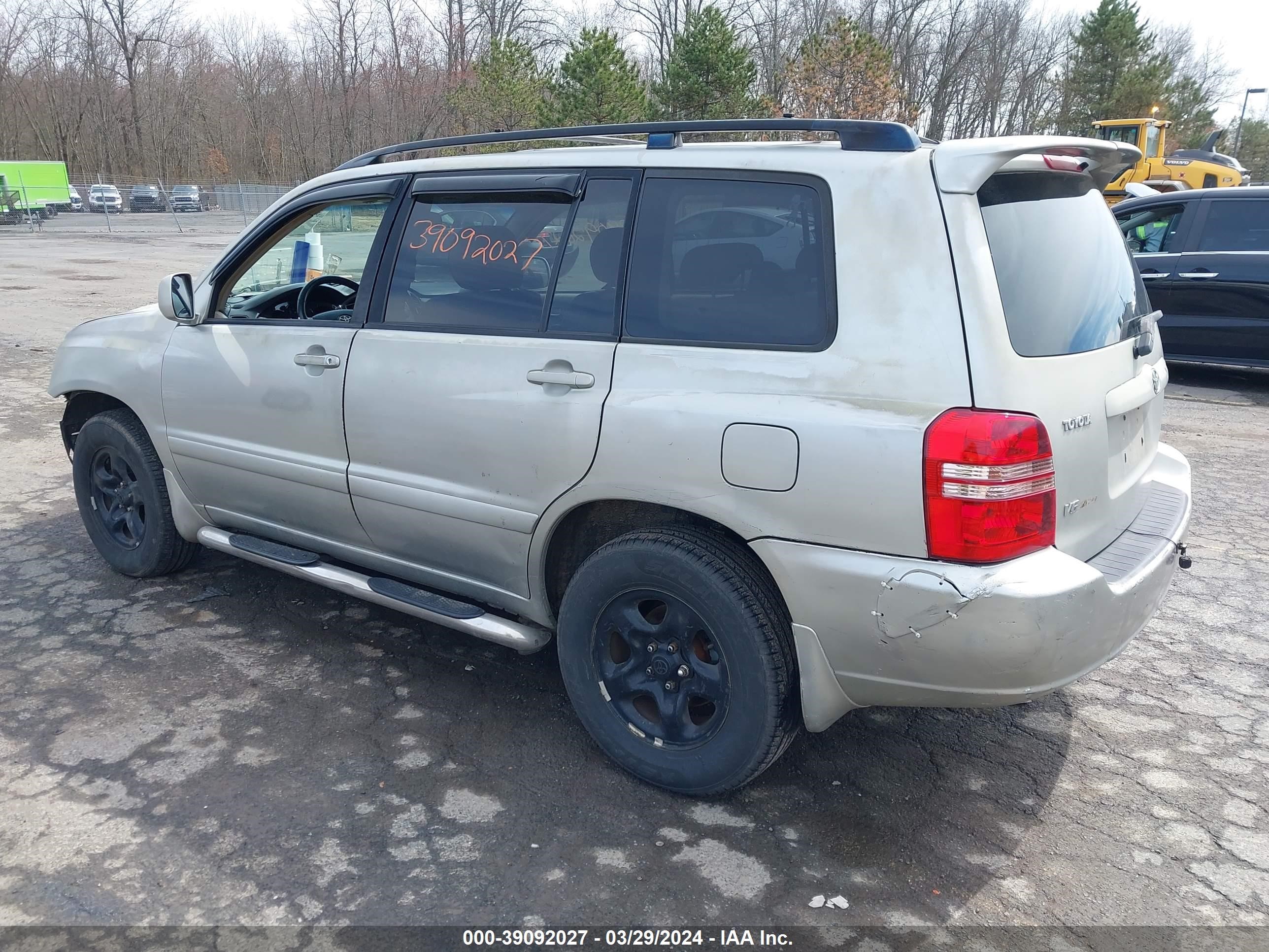 Photo 2 VIN: JTEHF21A510035313 - TOYOTA HIGHLANDER 