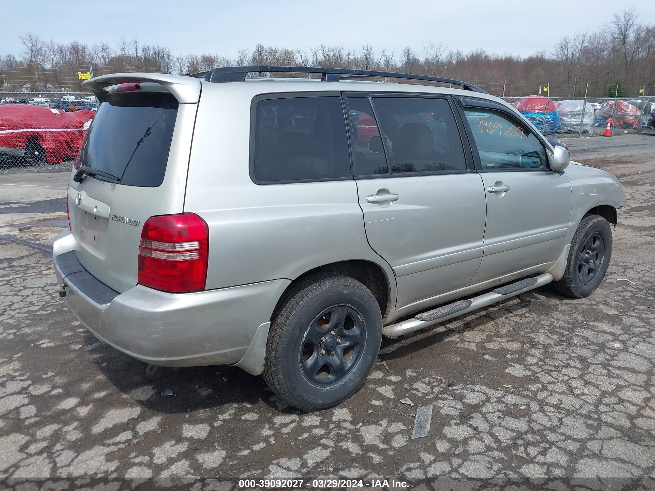 Photo 3 VIN: JTEHF21A510035313 - TOYOTA HIGHLANDER 