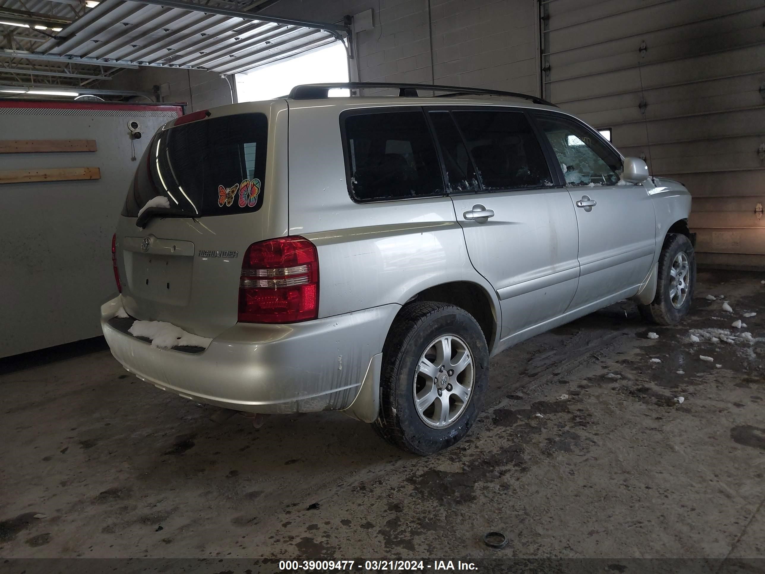 Photo 3 VIN: JTEHF21A530155910 - TOYOTA HIGHLANDER 