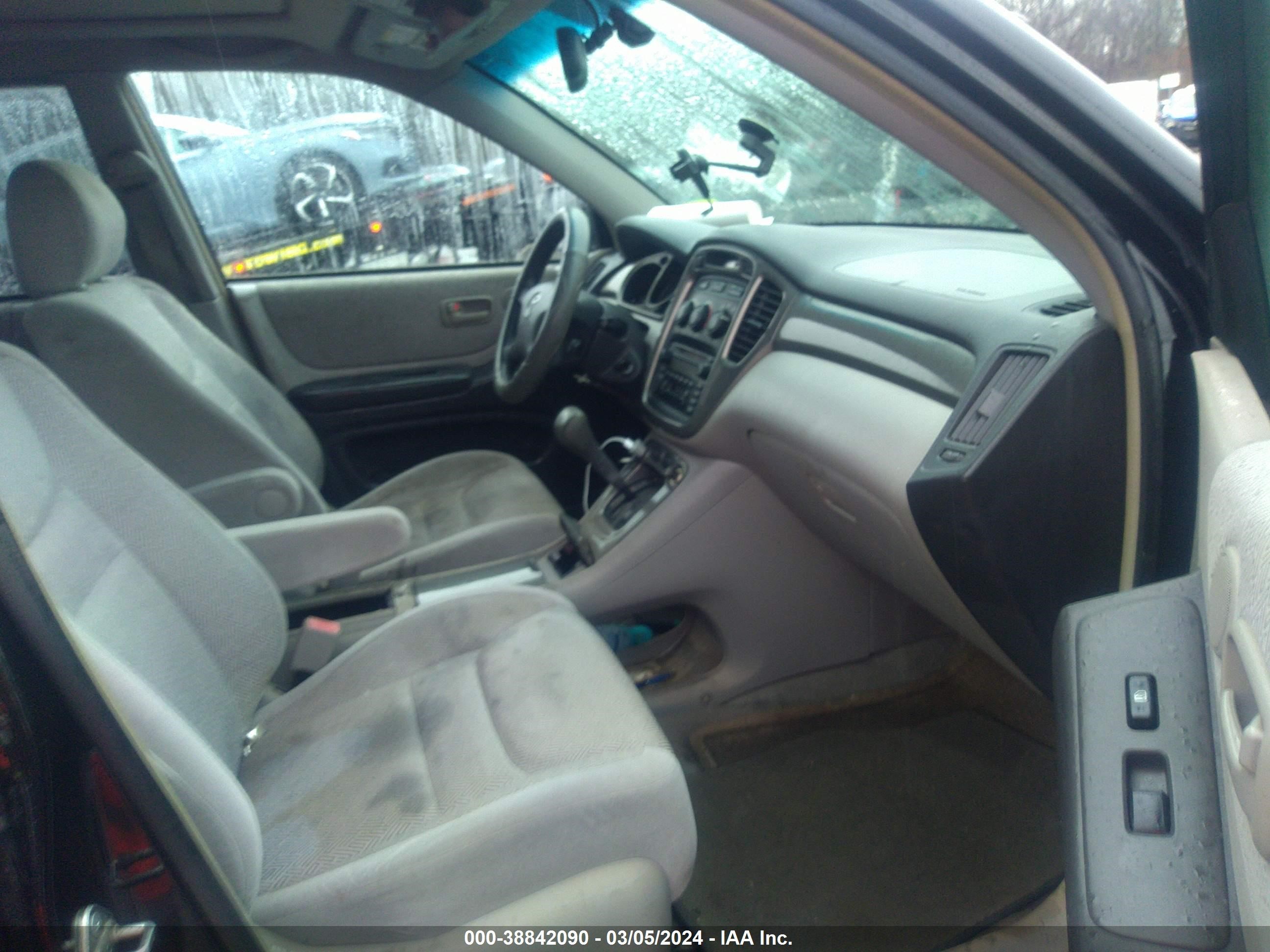 Photo 4 VIN: JTEHF21A830133187 - TOYOTA HIGHLANDER 