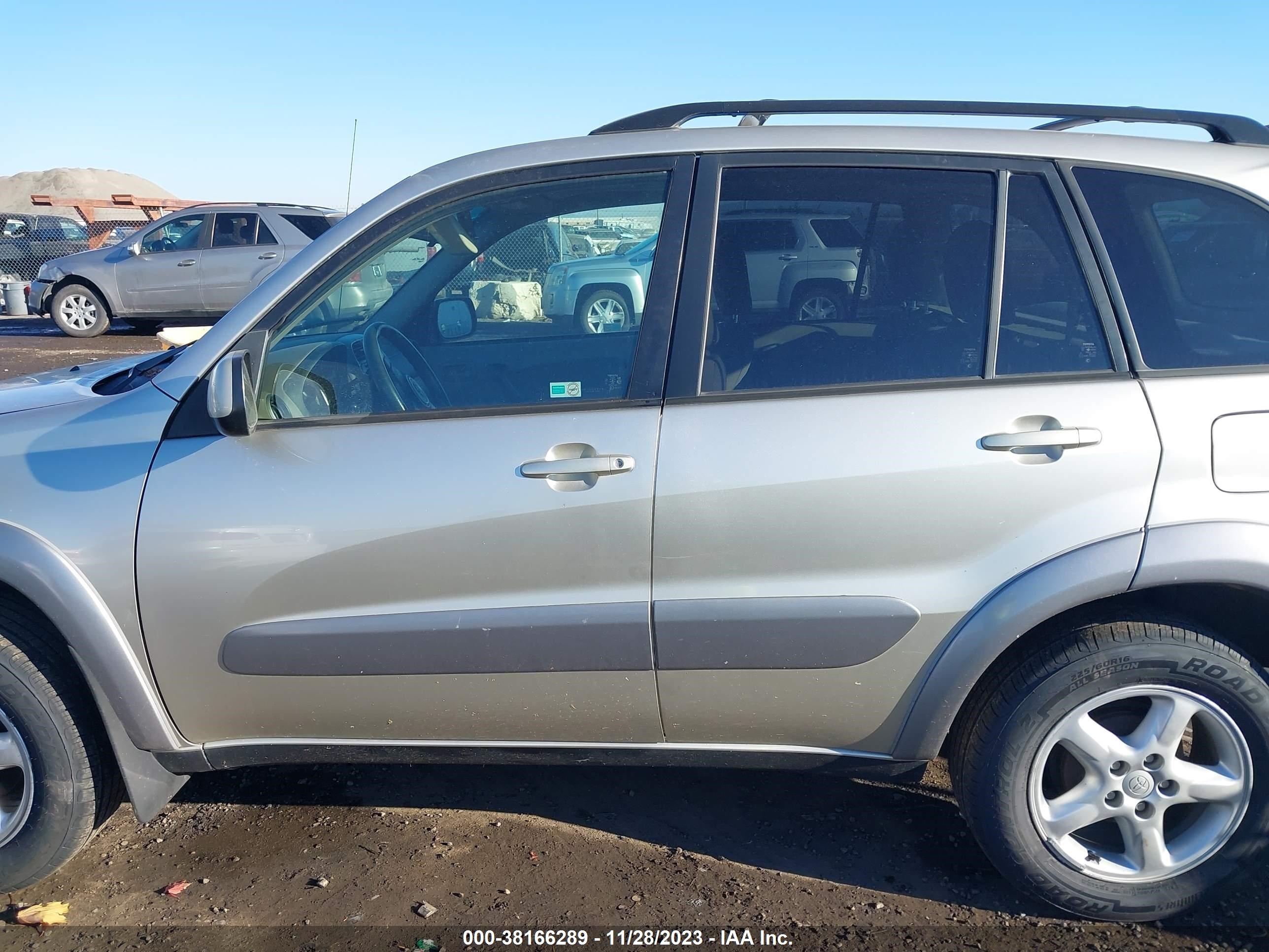 Photo 13 VIN: JTEHH20V310111626 - TOYOTA RAV 4 