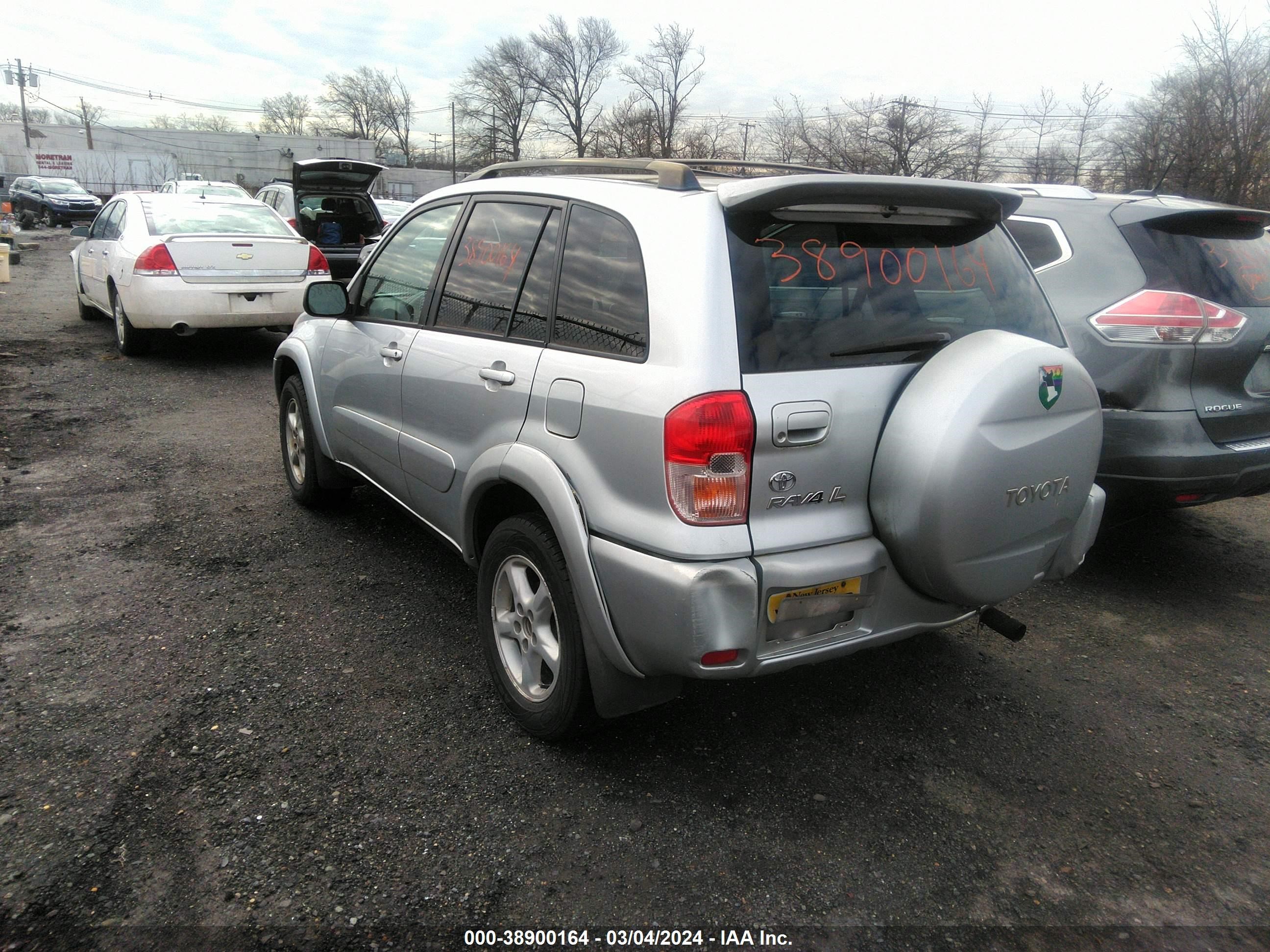 Photo 2 VIN: JTEHH20V826034184 - TOYOTA RAV 4 