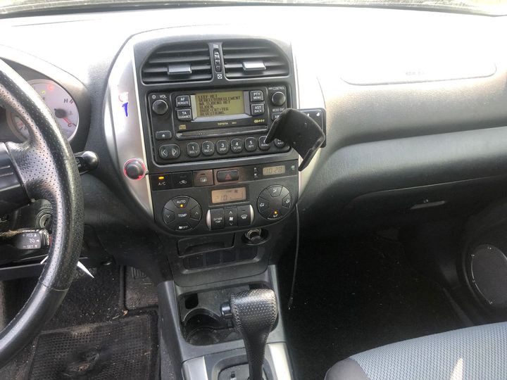 Photo 8 VIN: JTEHH20V906131083 - TOYOTA RAV4 