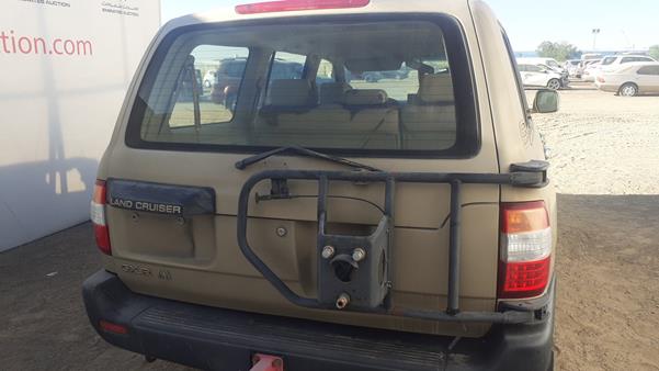 Photo 7 VIN: JTEHJ09J245105736 - TOYOTA LAND CRUISER GXR 