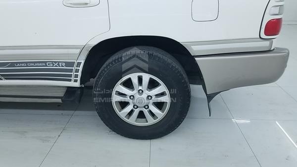 Photo 30 VIN: JTEHJ09J345102666 - TOYOTA LAND CRUISER 