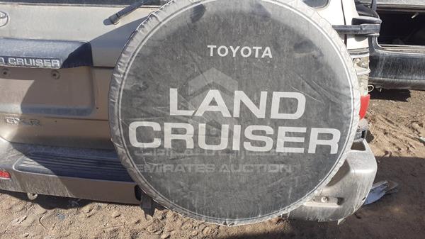 Photo 20 VIN: JTEHJ09J545096191 - TOYOTA LAND CRUISER 