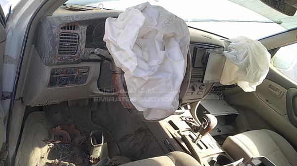 Photo 8 VIN: JTEHJ09J565143853 - TOYOTA LAND CRUISER 