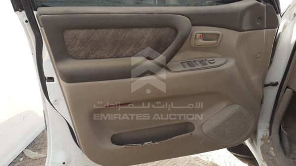 Photo 8 VIN: JTEHJ09J815007368 - TOYOTA LAND CRUISER 