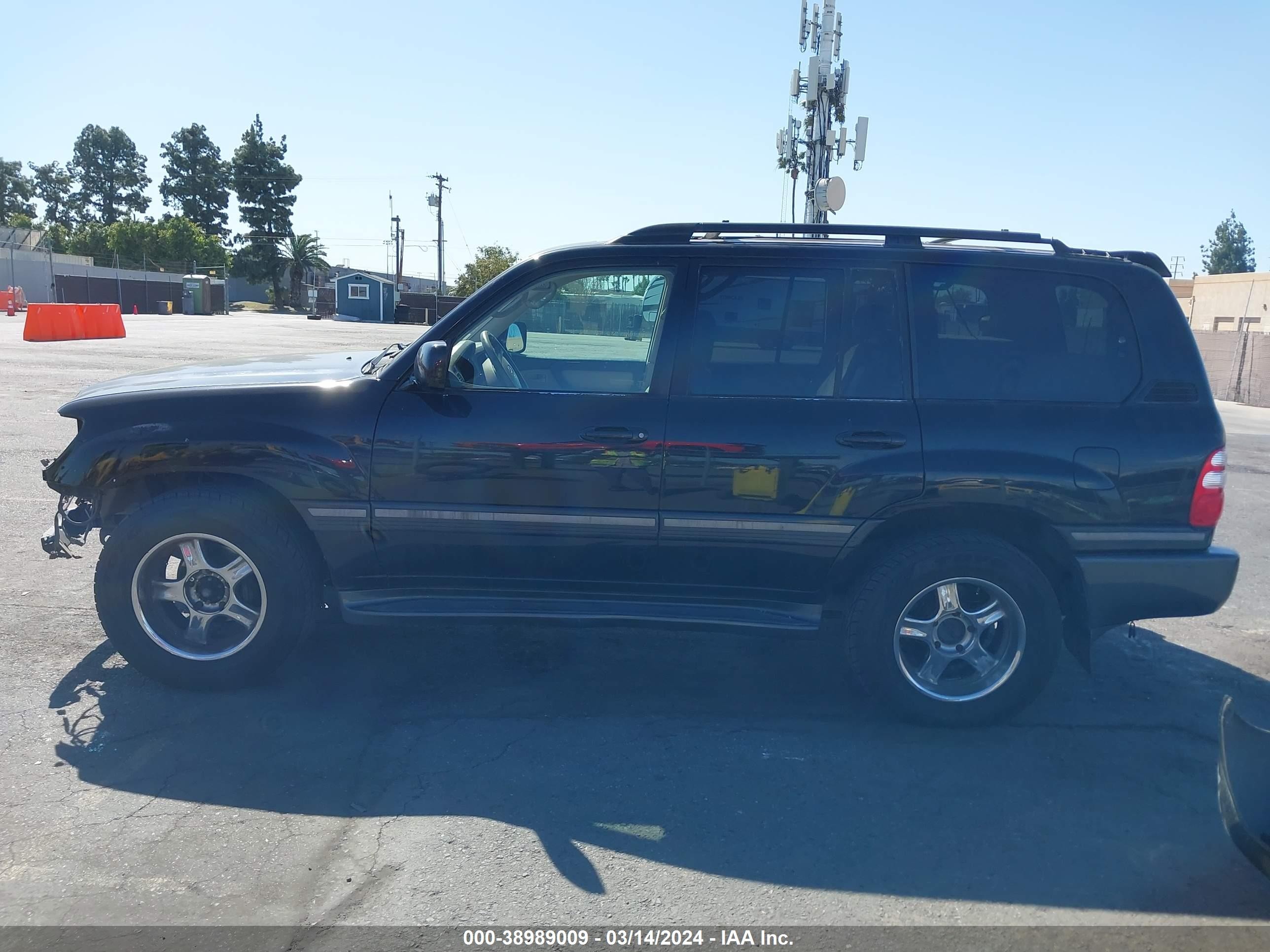 Photo 14 VIN: JTEHT05J052068107 - TOYOTA LAND CRUISER 