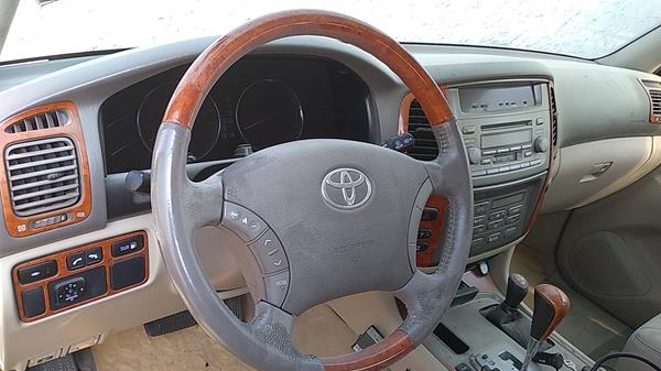 Photo 11 VIN: JTEHT05J372117030 - TOYOTA LAND CRUISER 