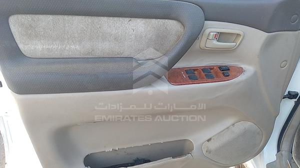 Photo 9 VIN: JTEHT05J772116348 - TOYOTA LAND CRUISER 