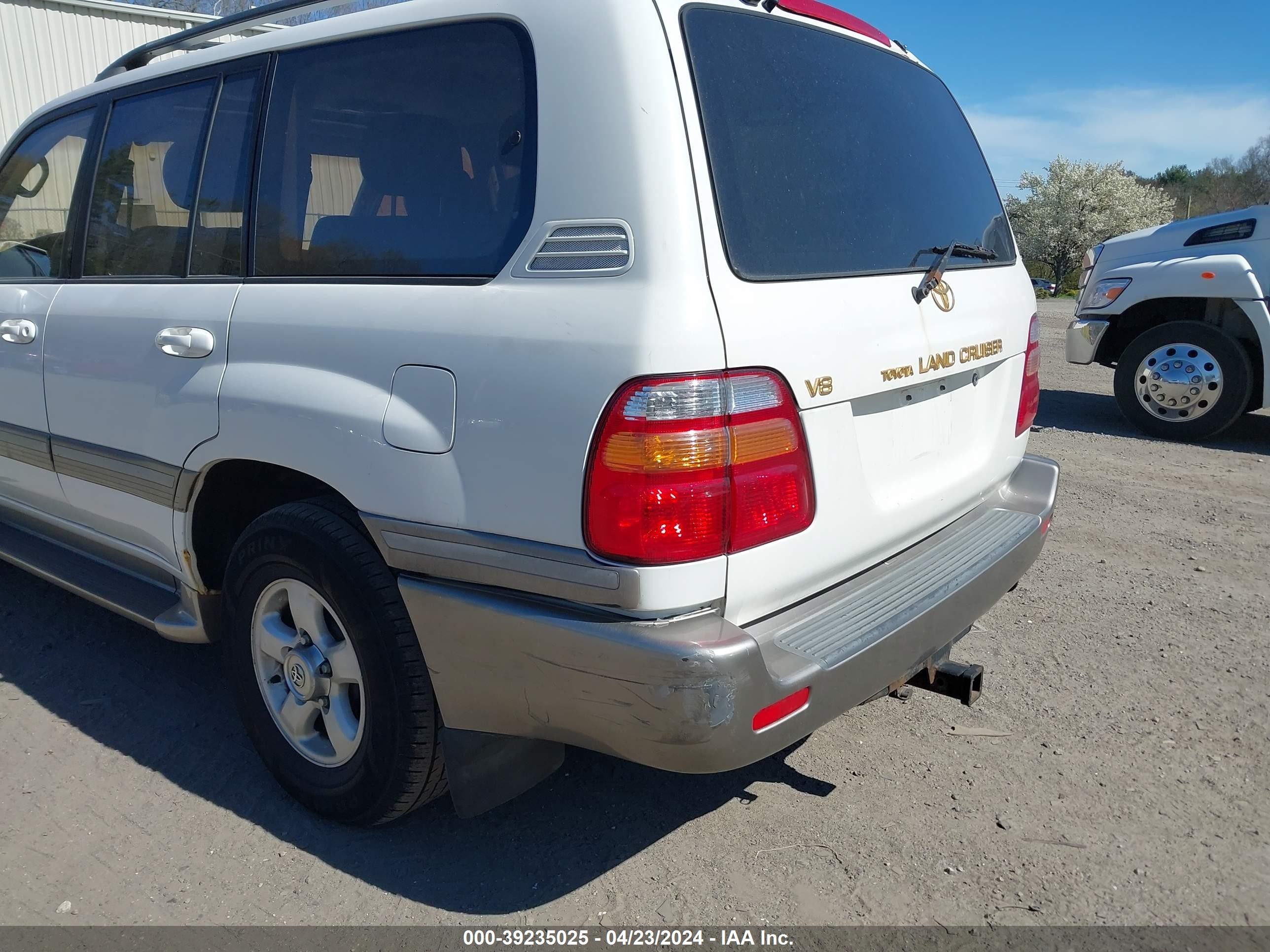 Photo 5 VIN: JTEHT05J812011048 - TOYOTA LAND CRUISER 