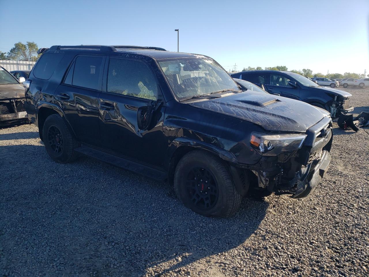 Photo 3 VIN: JTEHU5JR4M5955390 - TOYOTA 4RUNNER 