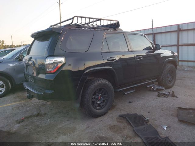 Photo 3 VIN: JTEHU5JR5M5899704 - TOYOTA 4RUNNER 