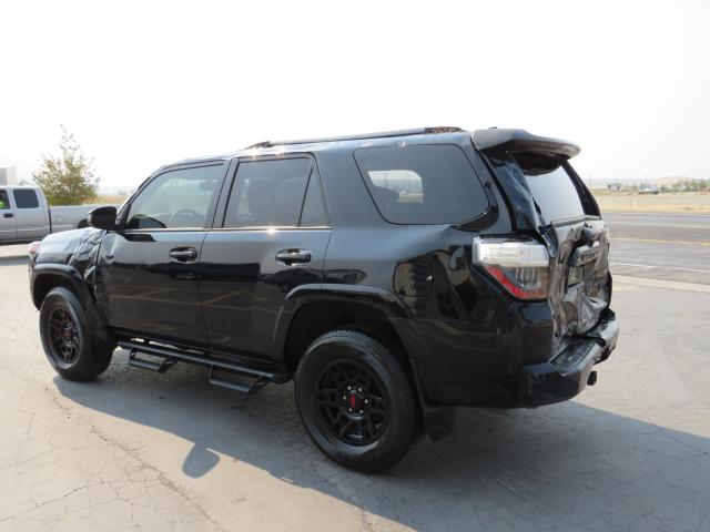 Photo 2 VIN: JTEHU5JR9M5871887 - TOYOTA 4RUNNER VE 