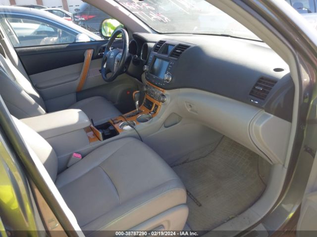 Photo 4 VIN: JTEJW3EH7A2043724 - TOYOTA HIGHLANDER HYBRID 