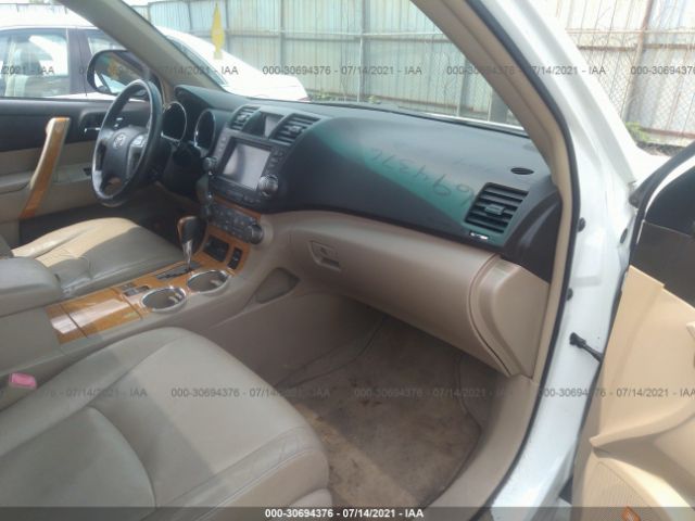 Photo 4 VIN: JTEJW3EH9A2047161 - TOYOTA HIGHLANDER HYBRID 