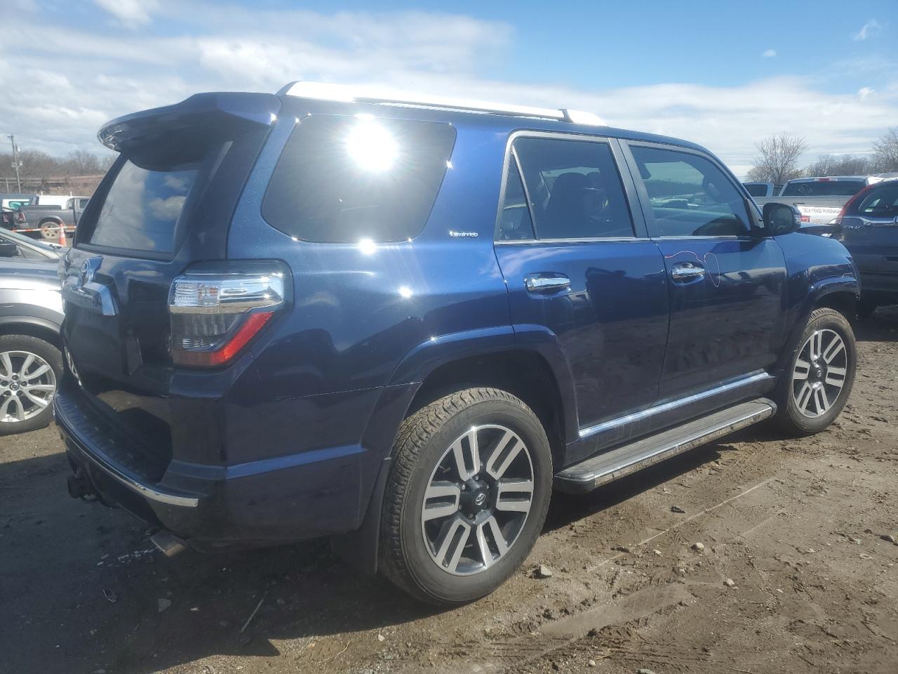 Photo 2 VIN: JTEKU5JR1P6112932 - TOYOTA 4RUNNER 