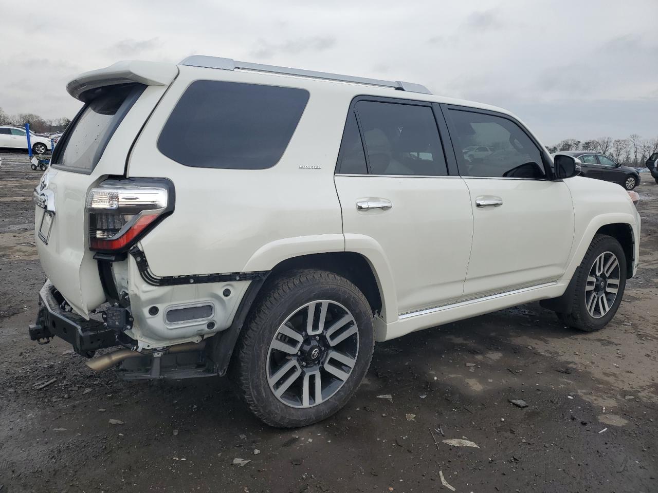 Photo 2 VIN: JTEKU5JR2P6173514 - TOYOTA 4RUNNER 