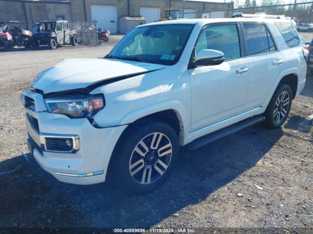 Photo 1 VIN: JTEKU5JR5M5869348 - TOYOTA 4RUNNER 