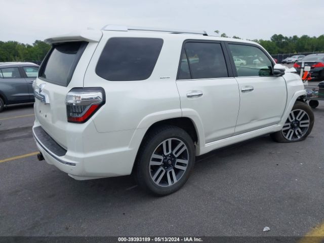 Photo 3 VIN: JTEKU5JR7M5969015 - TOYOTA 4RUNNER 