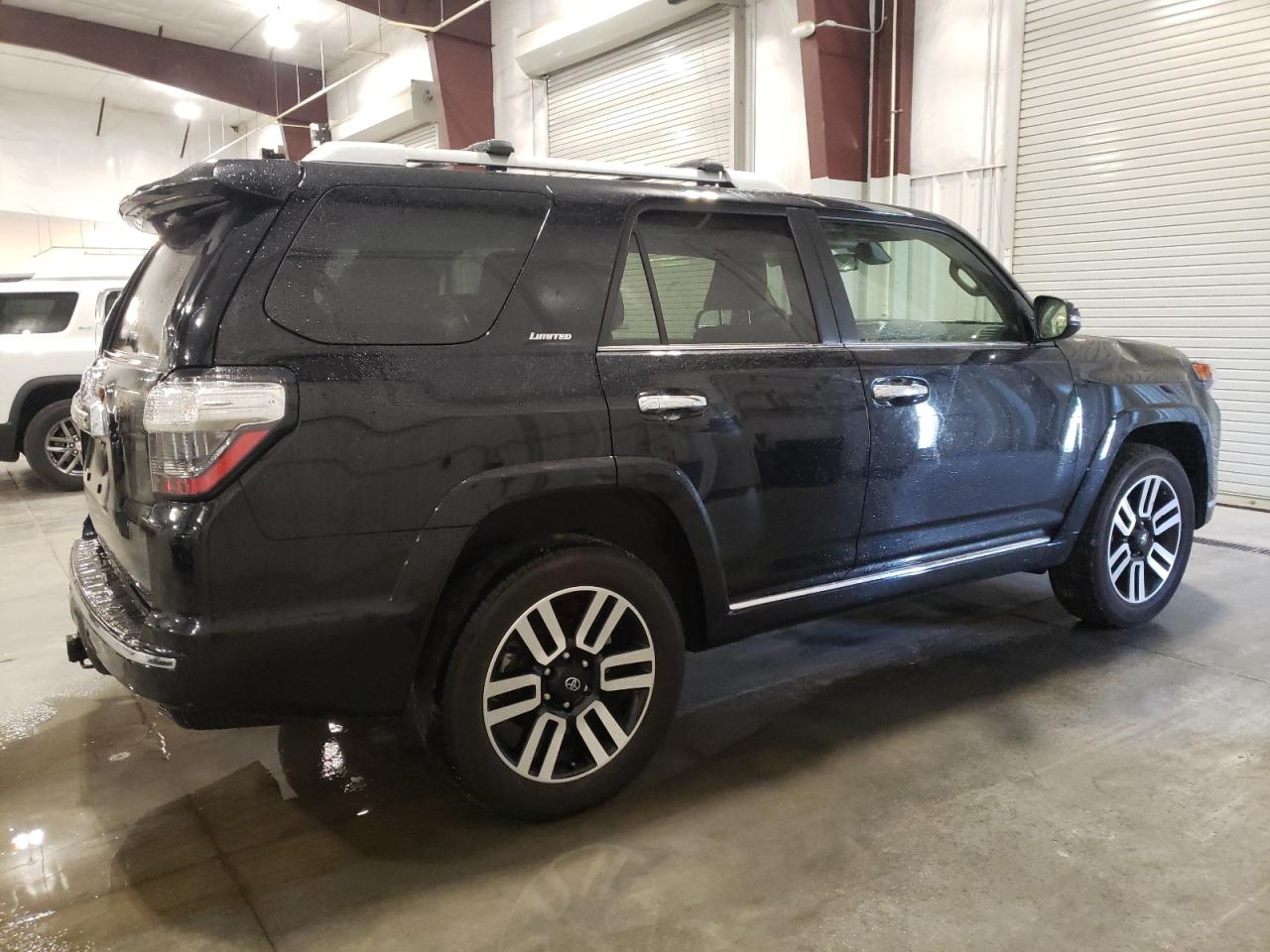 Photo 2 VIN: JTEKU5JR7N5994904 - TOYOTA 4RUNNER 