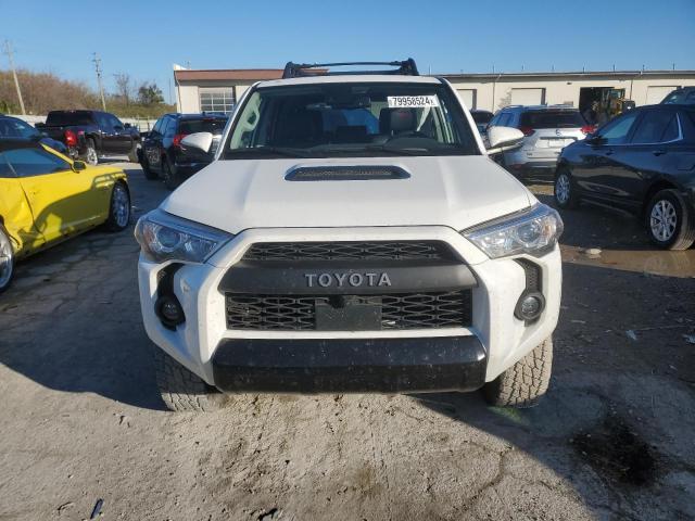 Photo 4 VIN: JTELU5JR0P6142685 - TOYOTA 4RUNNER SE 