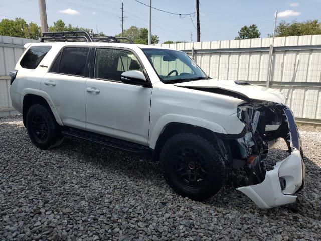 Photo 3 VIN: JTELU5JR1P6128892 - TOYOTA 4RUNNER SE 