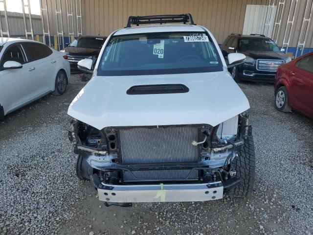 Photo 4 VIN: JTELU5JR4P6107986 - TOYOTA 4RUNNER SE 