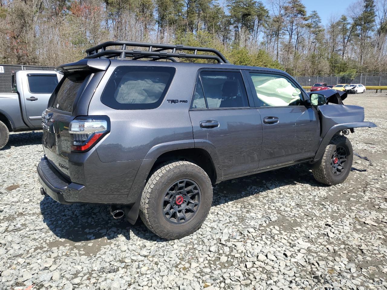 Photo 2 VIN: JTELU5JR5M5857432 - TOYOTA 4RUNNER 