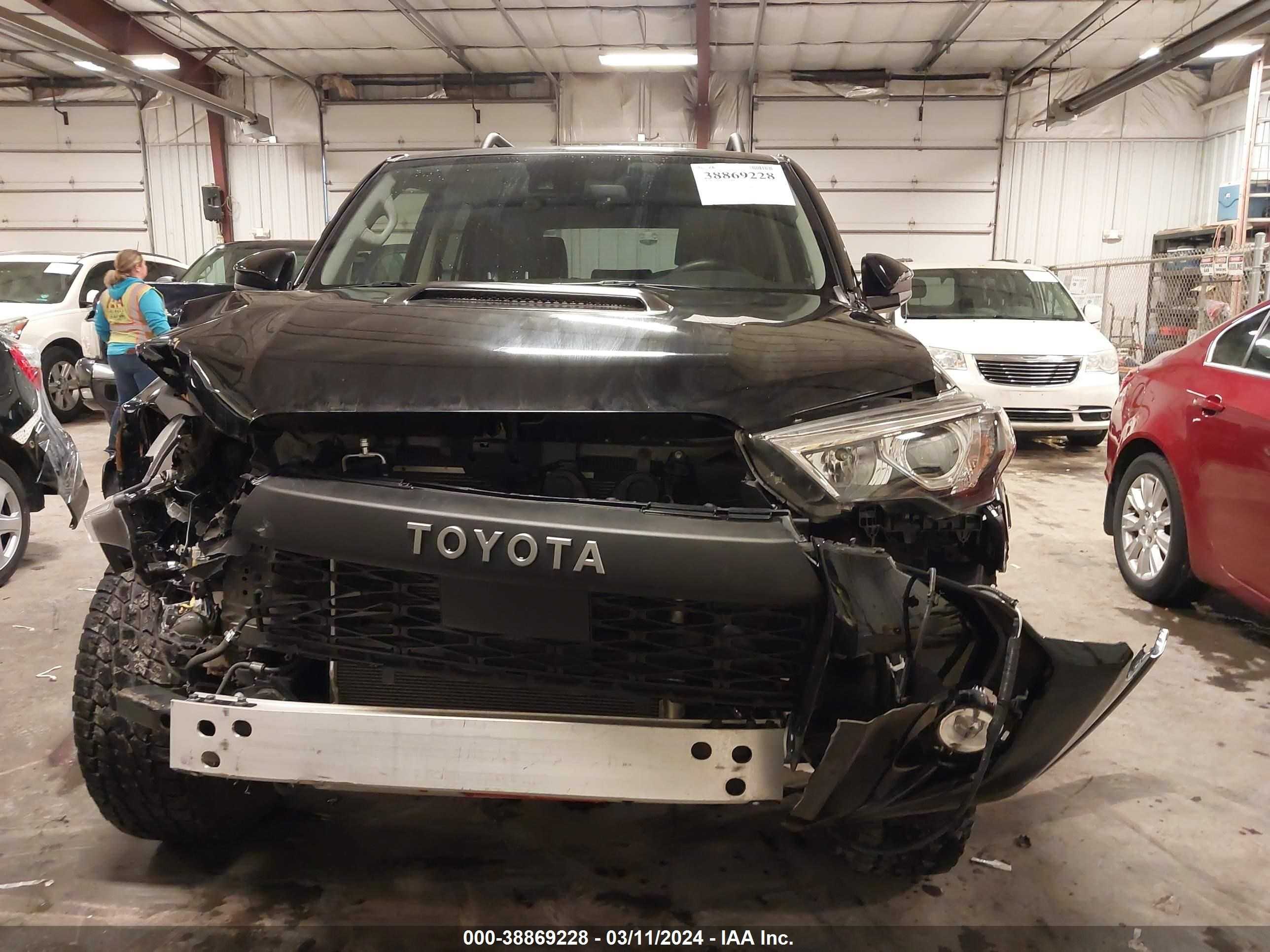 Photo 12 VIN: JTELU5JR7M5844696 - TOYOTA 4RUNNER 