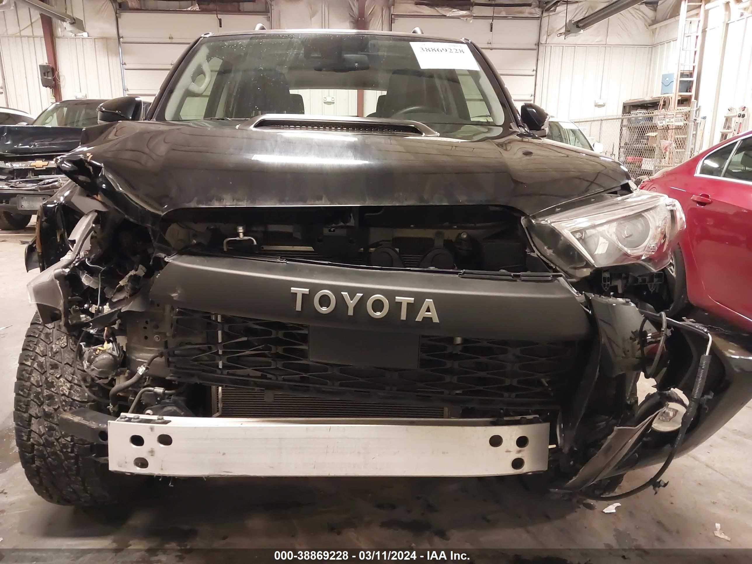 Photo 5 VIN: JTELU5JR7M5844696 - TOYOTA 4RUNNER 